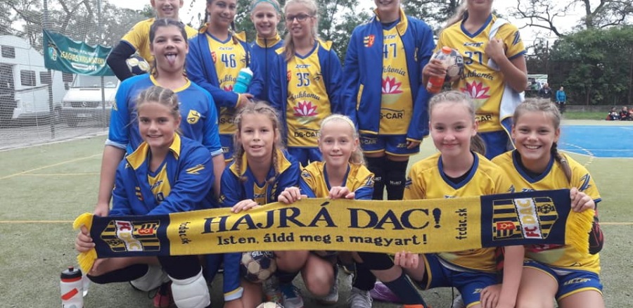 Prágai felkészülési tornánk jártak U12B lányaink