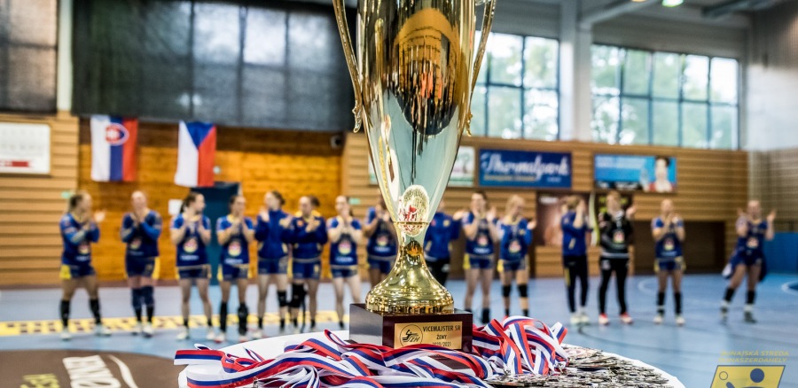 „Büszkék lehetünk magunkra!” – ezüstérmesek lettünk a szlovák I. ligában