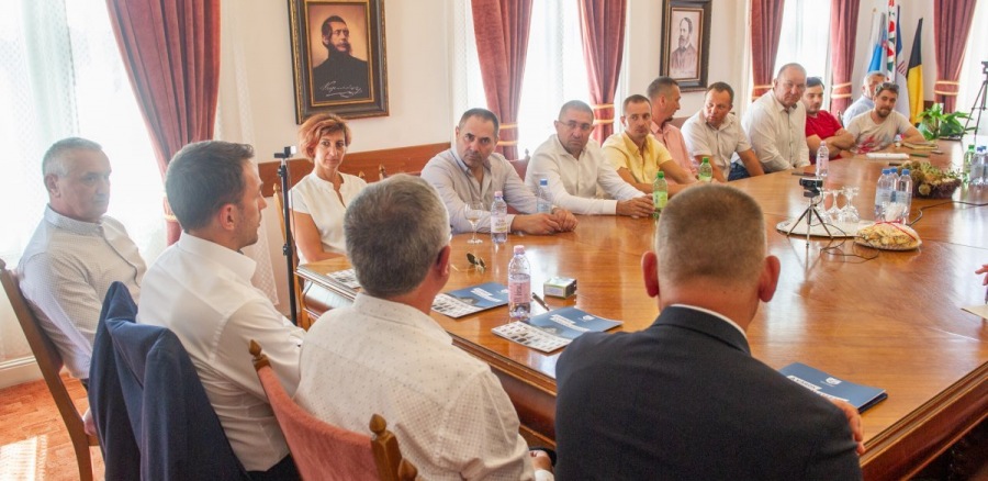 Stratégiai egyeztető fórumon járt Székelyudvarhelyen Horváth Zoltán klubelnök