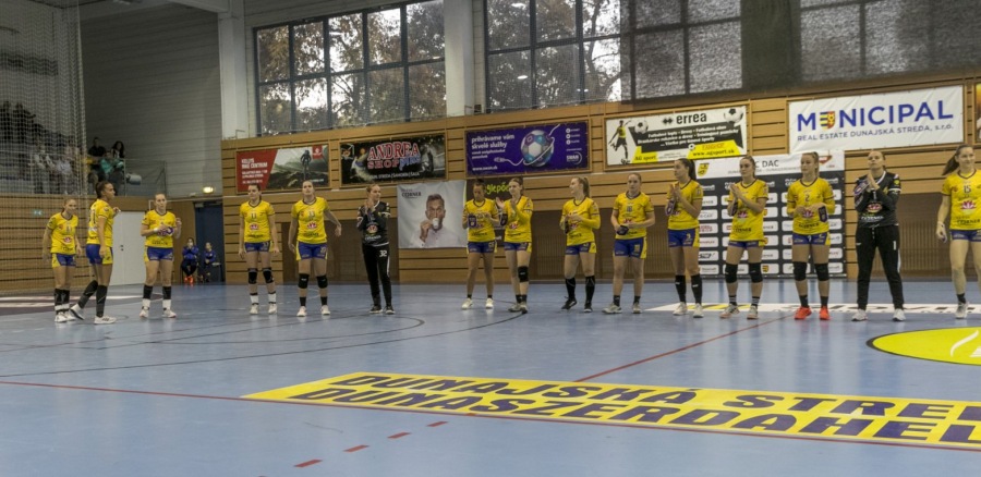 Történelmi mérkőzésen magabiztos győzelem