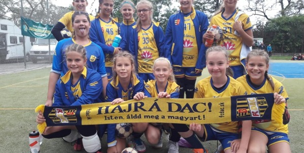 Prágai felkészülési tornánk jártak U12B lányaink