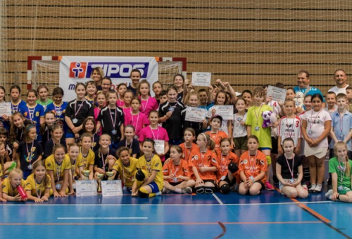 Felső ági döntőn pattogott a labda