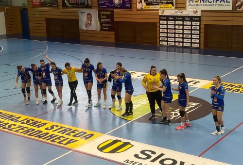 Csallóközi rangadón B csapatunk - magunknál tartottuk a pontokat - az 1. liga élére léptünk