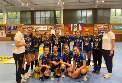 Minden fronton beindult a szezon