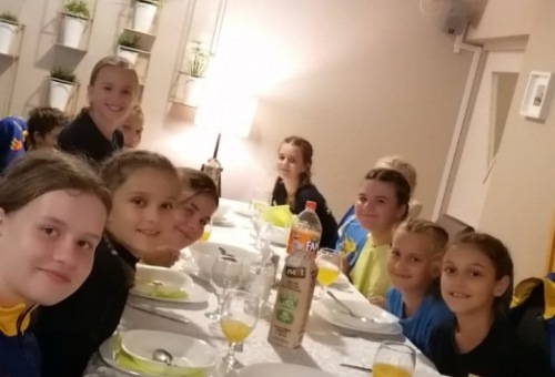 Együtt Növünk Fel! Alapítványi tornán vettünk részt Adán