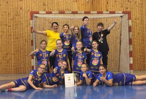 U10-es lányaink sikeres és mozgalmas szezont zártak – Mészáros Ildikó edző értékel