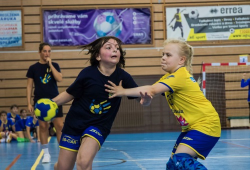 Felső ági döntőn pattogott a labda