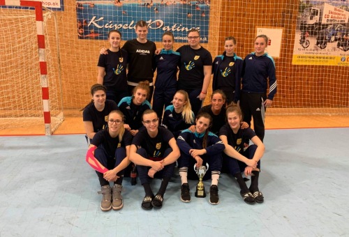 Lehetőséget kaptak a fiatalok – felkészülési tornán a felnőtt csapat 