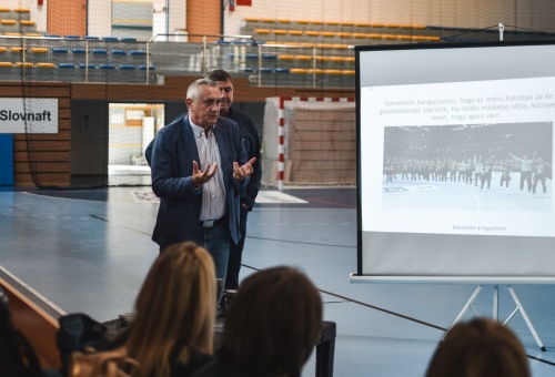 Szakmai délután a Városi Sportcsarnokban