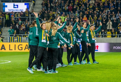 Találkozhattunk példaképeinkkel - közös kép a Győri Audi ETO KC csapatával