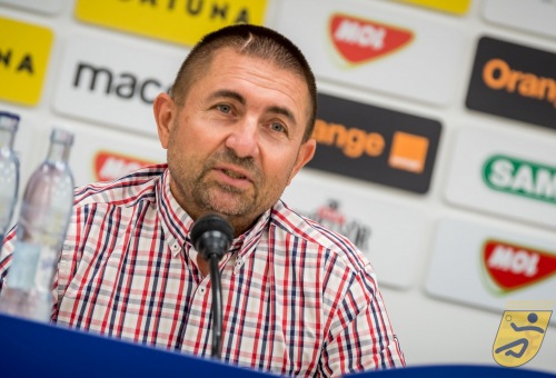 „Az is győzelemnek számít, ha jókedv uralkodik az öltözőben” – szezonindító sajtótájékoztató