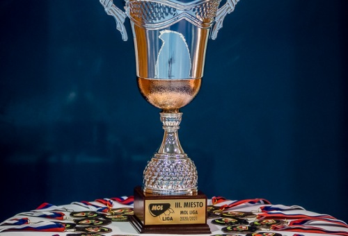 Megkaptuk az első bajnoki érmeinket - Horváth Zoltán klubelnök értékel