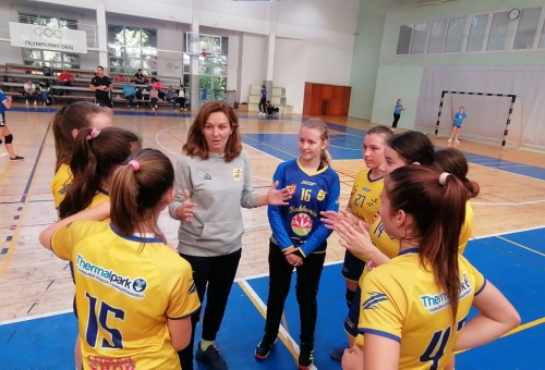 Sárga-kék meccsdömping