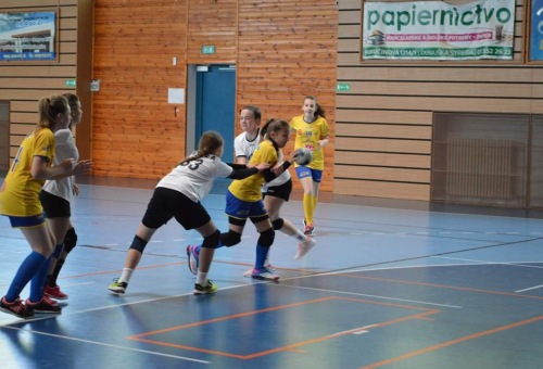 A munka napját munkával ünnepelték a HC DAC tizenévesei