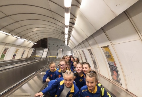 „Ez egy nagy kaland” – prágai kupán, nyuszi-tornán jártunk