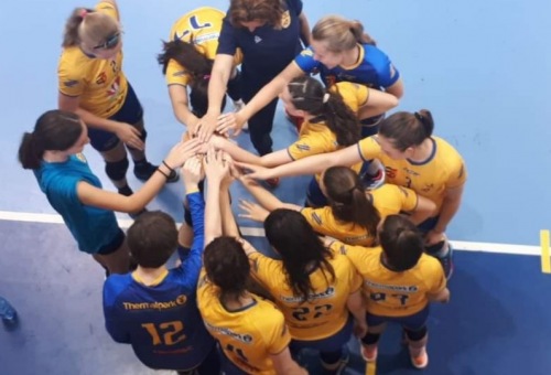 Fiataljaink még mindig versenyben