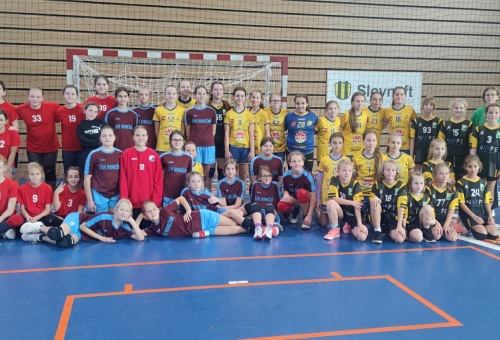 Újra indult a fiatalabb diáklányok országos versenye