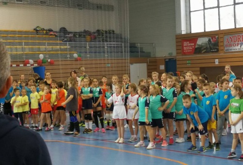 „Ti vagytok a mi reménységeink” - megkezdődött az apróságok tornája 