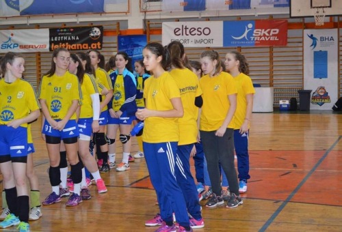 Ezüstvasárnap – pozsonyi tornán jártunk Ezüstvasárnap – pozsonyi tornán jártunk