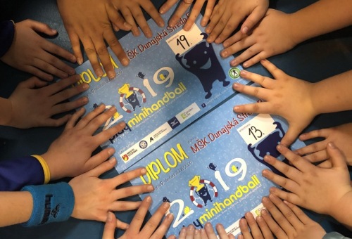 „Élvezet volt őket látni” – arany, ezüst a minik tornáján és megannyi élmény