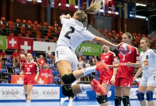 Pénzes Moncsi a junior EB-ről jelentkezik...