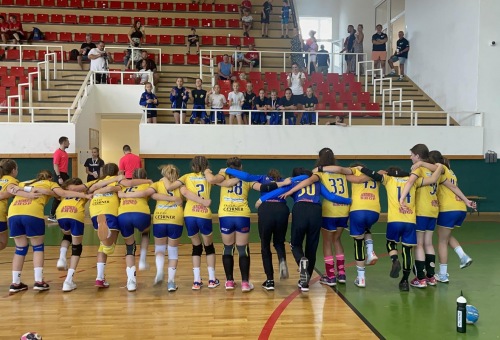 Tornagyőzelem és ezüstérem a legkisebbek mérlege az országos tornán